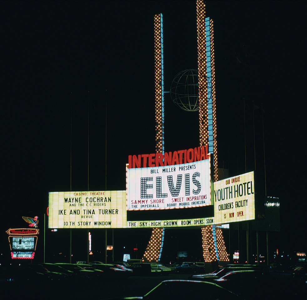 Elvis in Las Vegas sign